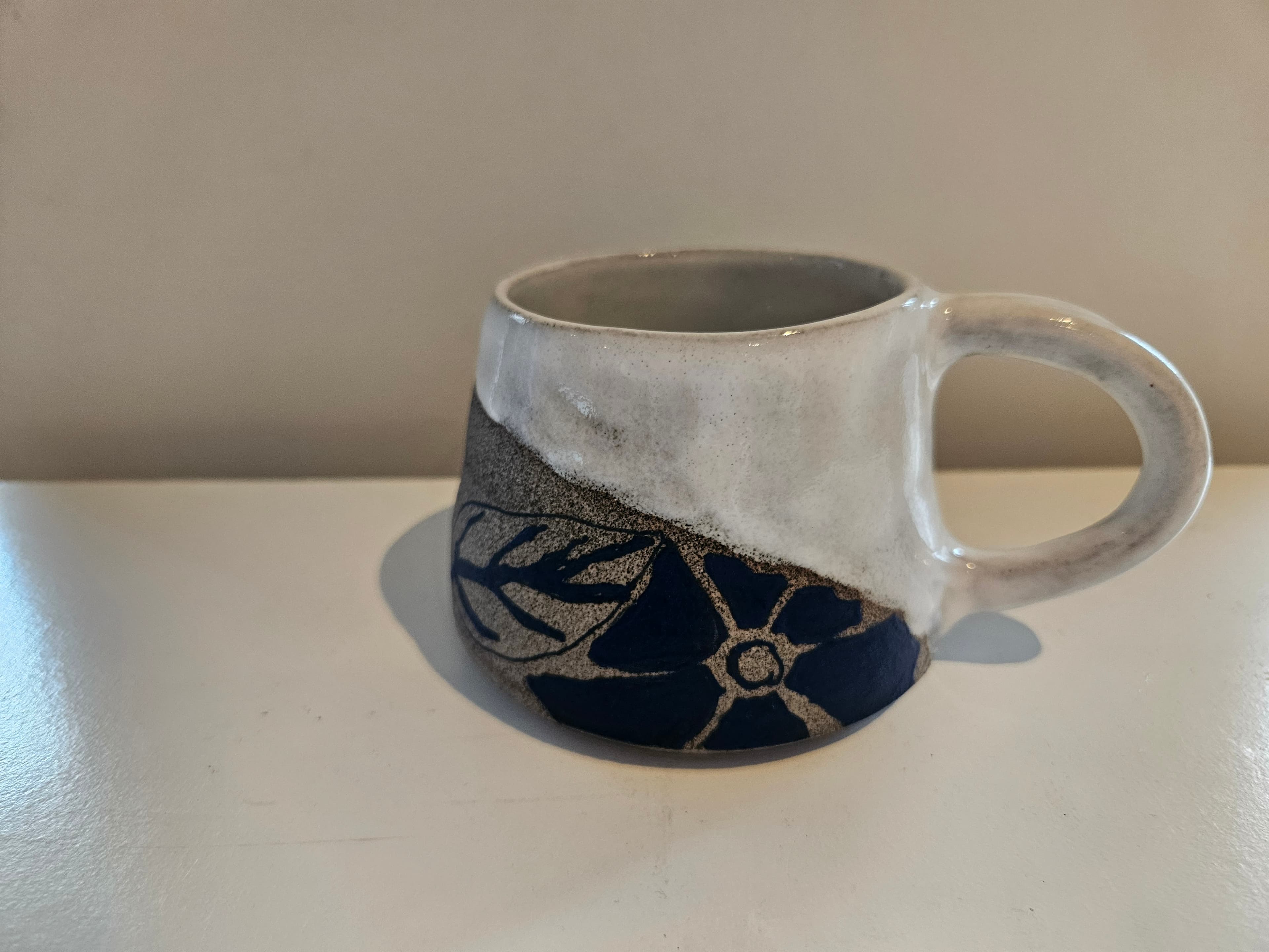Stone floral mug